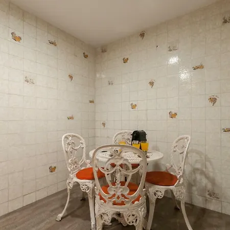 Apartment Gir80 Eixample Casanova 72