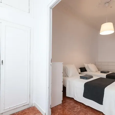 Gir80 Eixample Casanova 72 Barcelone