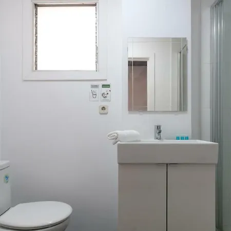 Gir80 Eixample Casanova 72 Appartement *